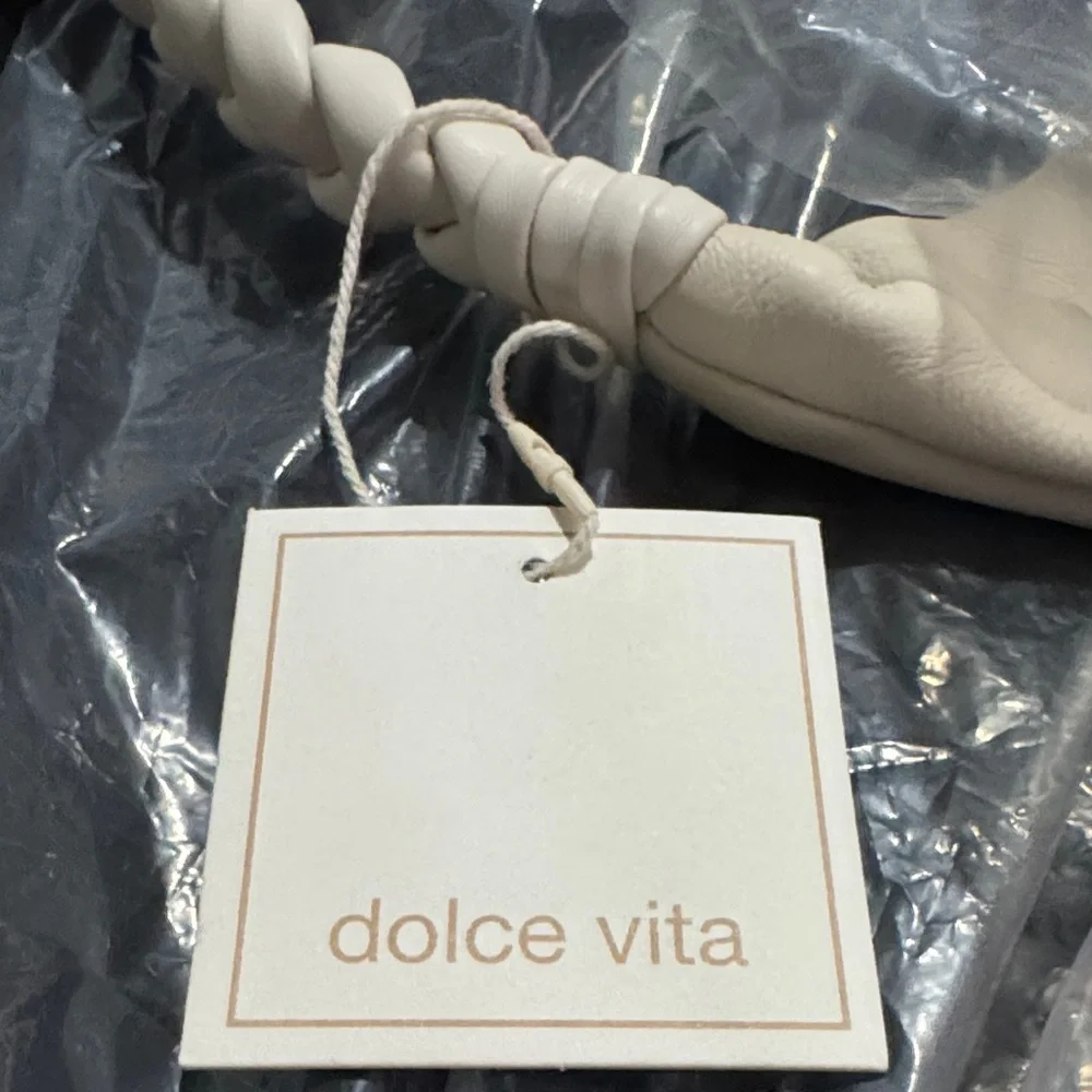 NWT- Dolce Vita womens Dolce Vita Mia Hobo